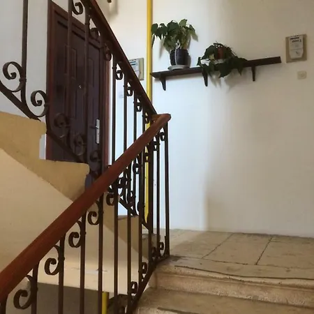 Noemi דירה *