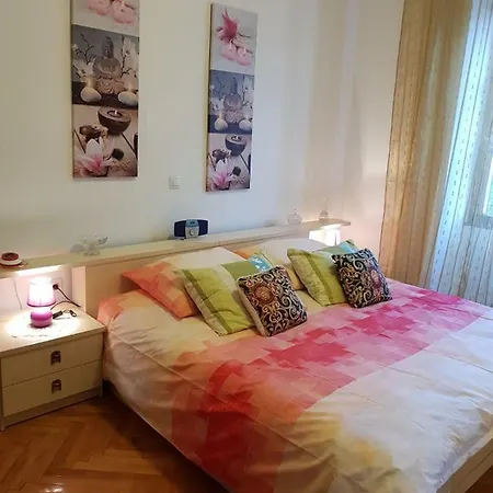 Noemi Apartment *